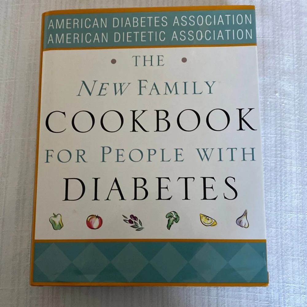 3/$29 - NWOT VTG The New Family Cookbook for Peoples with Diabetes
